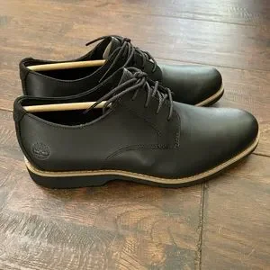 Timberland. Brand new Memory foam men’s leather shoes. Light weight . In box TIMBERLAND Men main image 2